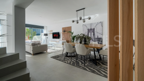 Maison de Ville for sale in Los Pinos de Aloha, Nueva Andalucia