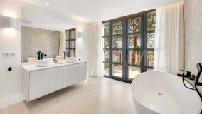 Villa en venta en Paraiso Alto, Benahavis