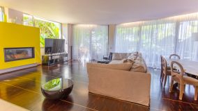 Villa Pareada en venta en Marbella Golden Mile