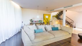 Villa Pareada en venta en Marbella Golden Mile