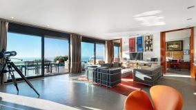 Villa for sale in Los Altos de los Monteros, Marbella Est