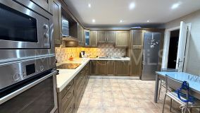 Erdgeschosswohnung zu verkaufen in Nueva Andalucia, Marbella