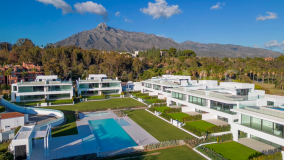 Einfamilienhaushälfte zu verkaufen in Golden Mile, Marbella Goldene Meile