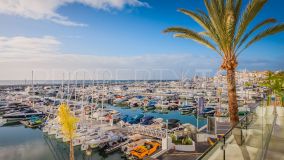 For sale 4 bedrooms duplex penthouse in Marbella - Puerto Banus