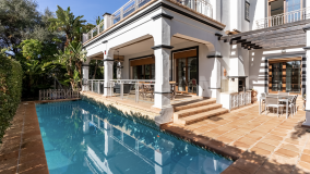 Villa en venta en Valdeolletas, Marbella Ciudad