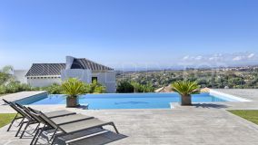 Buy villa in Los Flamingos Golf with 6 bedrooms