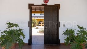 Cortijo en venta de 10 dormitorios en Almogia