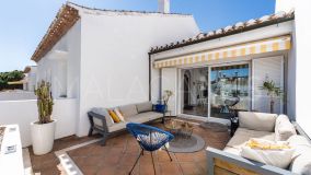 Ático en venta en El Presidente, Estepona Este