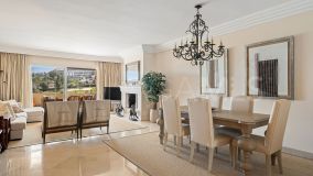 Wohnung zu verkaufen in Las Alamandas, Nueva Andalucia