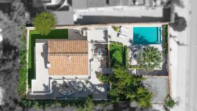 Villa for sale in Nueva Andalucia, Marbella