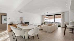 Villa for sale in Nueva Andalucia, Marbella