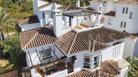 Ático en venta en Los Naranjos de Marbella, Nueva Andalucia