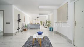 Erdgeschosswohnung zu verkaufen in Jardines de Andalucia, Nueva Andalucia