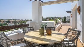 Tvåvånings takvåning for sale in Las Tortugas de Aloha, Nueva Andalucia