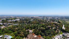 Apartment for sale in Monte Halcones, Benahavis