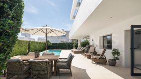 Villa en venta en San Pedro Playa, San Pedro de Alcantara