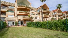 Erdgeschosswohnung zu verkaufen in Magna Marbella, Nueva Andalucia
