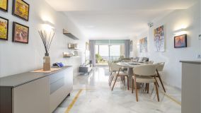 Erdgeschosswohnung zu verkaufen in Magna Marbella, Nueva Andalucia