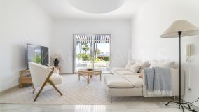 Appartement rez de chaussée for sale in Los Dragos, Nueva Andalucia