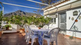 Duplex Penthouse for sale in Rocio de Nagüeles, Marbella Golden Mile