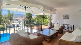 Villa for sale in La Campana, Nueva Andalucia