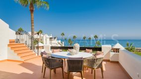 Atico Duplex en venta en Bahía del Velerín, Estepona Este