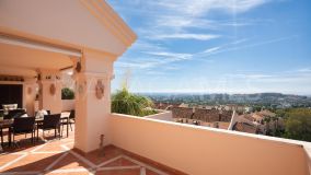 Zweistöckiges Penthouse zu verkaufen in Albatross Hill, Nueva Andalucia