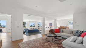 Lägenhet for sale in Royal Gardens, Nueva Andalucia