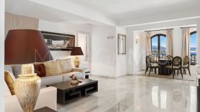 Lägenhet for sale in Benabola, Marbella - Puerto Banus