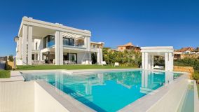Villa for sale in Los Flamingos, Benahavis