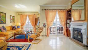 Maison de Ville for sale in Aloha Pueblo, Nueva Andalucia
