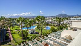 Penthouse for sale in Lorcrimar, Nueva Andalucia