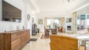 Penthouse for sale in Lorcrimar, Nueva Andalucia