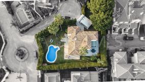 Villa for sale in Marbella Country Club, Nueva Andalucia