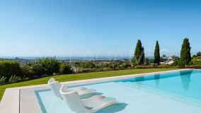 Villa zu verkaufen in El Herrojo, Benahavis