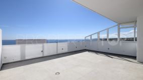 Duplex penthouse with 3 bedrooms for sale in Guadalobon