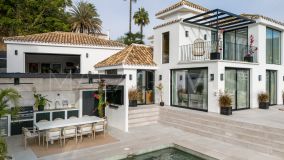 Villa for sale in Los Naranjos Hill Club, Nueva Andalucia