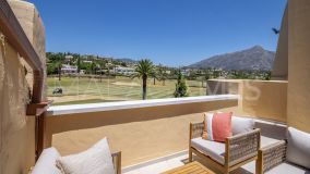 Apartment for sale in Country Club Las Brisas, Nueva Andalucia