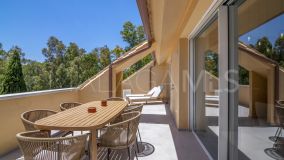 Apartment for sale in Country Club Las Brisas, Nueva Andalucia