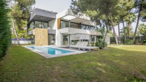 Villa for sale in Cortijo Nagüeles, Marbella Golden Mile