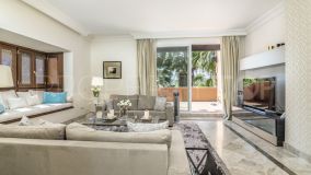 Duplex penthouse for sale in Alminar de Marbella