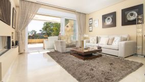For sale apartment in Vista Real with 2 bedrooms