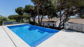Villa for sale in Artola, Marbella Öst