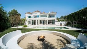 Villa en venta en Parcelas del Golf