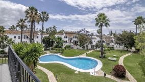 Penthouse for sale in Las Cascadas, Nueva Andalucia