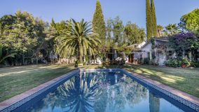 Buy villa in Los Naranjos