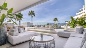 Lägenhet for sale in Las Lomas del Marbella Club, Marbella Golden Mile