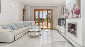 Lägenhet for sale in Alcores del Golf, Nueva Andalucia