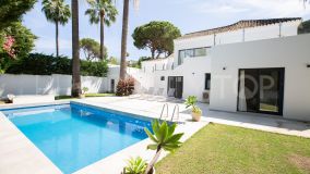 4 bedrooms villa in Los Naranjos for sale