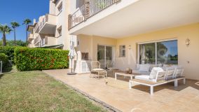 Erdgeschosswohnung zu verkaufen in Pueblo de Las Brisas, Nueva Andalucia